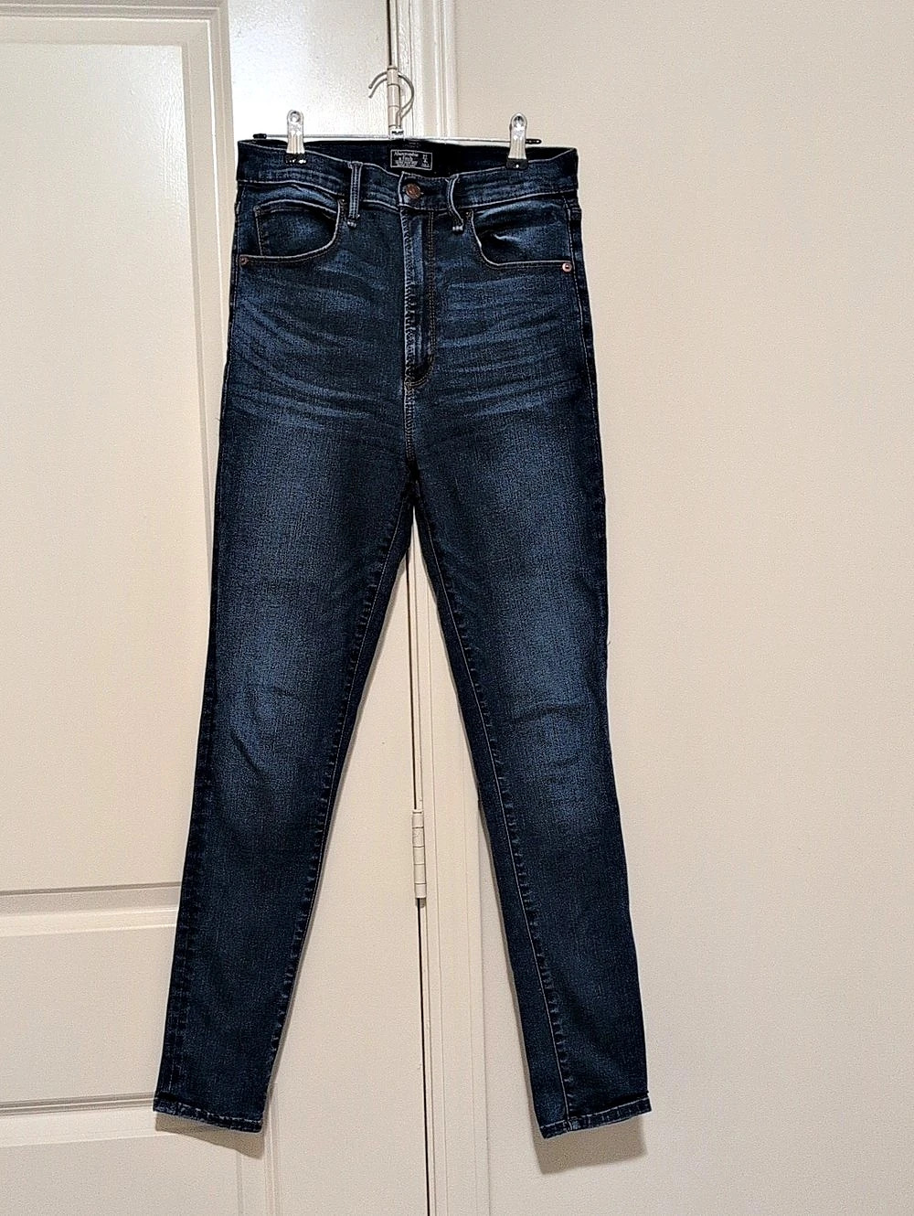 Abercrombie & Fitch Ultra High Rise Super Skinny Jeans Blue Waist 27